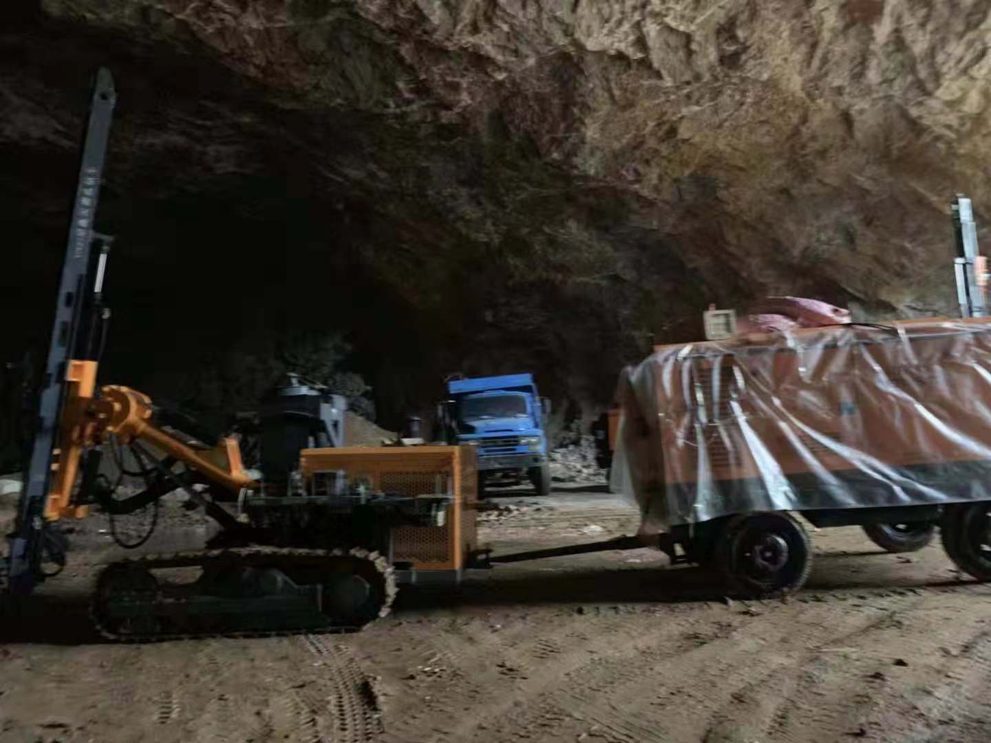 吉首環(huán)保鉆車(chē)地下施工